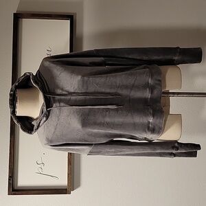 BLACK TAPE, cropped hoodie, drop shoulder, super soft